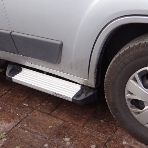 Freistufe Trittstufe Fiat Ducato ab 2006 Fahrerhaus Einstieg 136f010 NEU